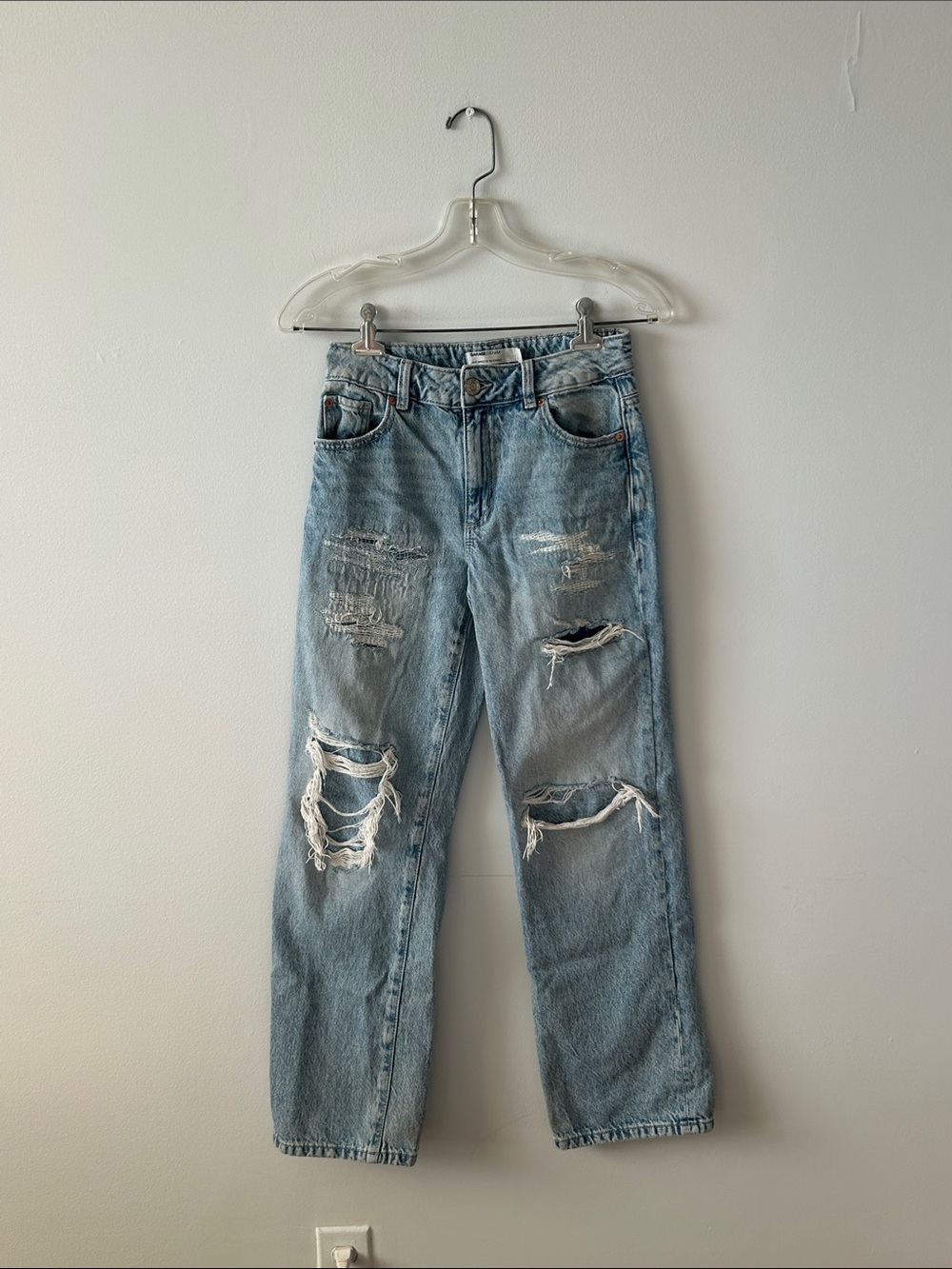 Garage Light Wash Ripped Straight Leg Jeans